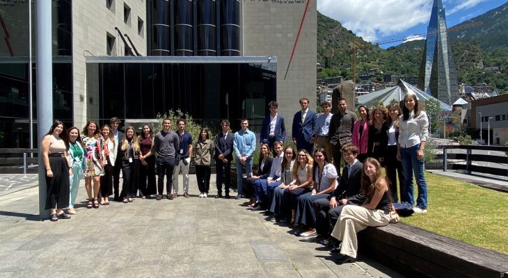 30 joves s’incorporen al programa Andbank Trainee Program